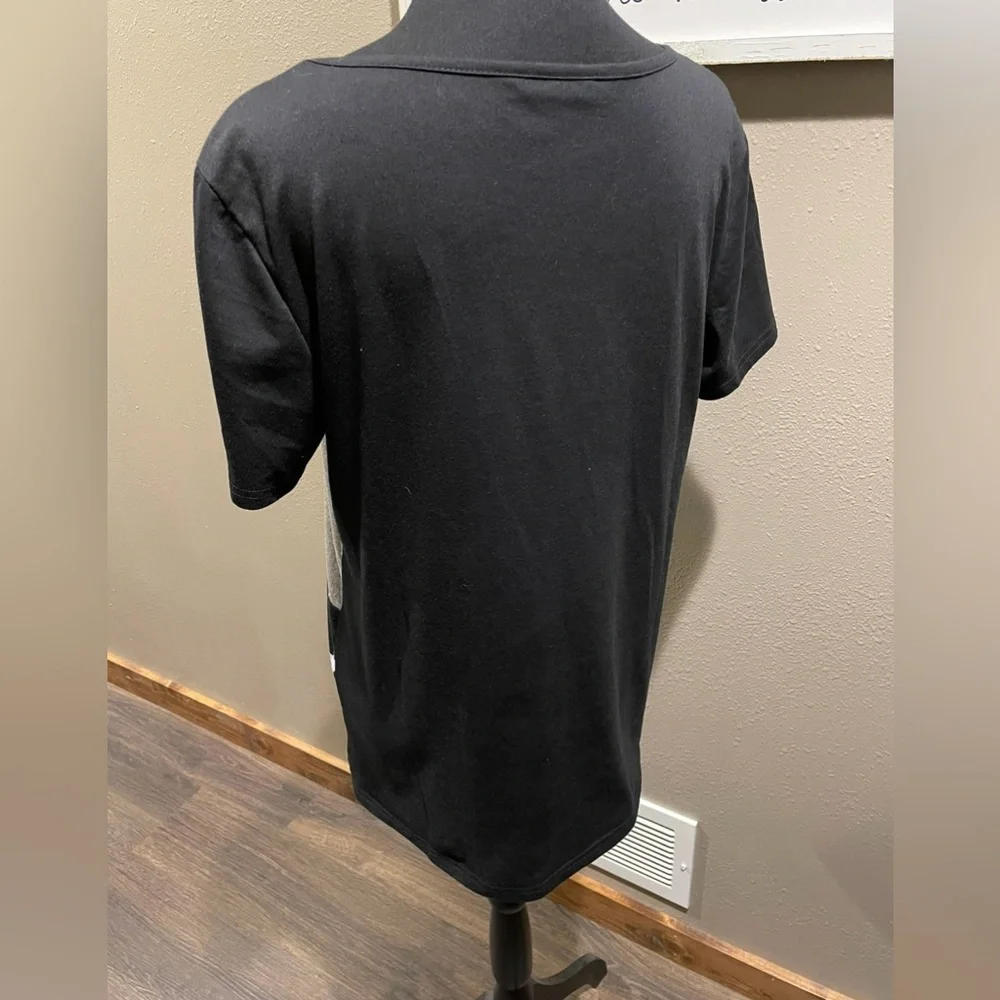 Colorblock Short Sleeve Tee-L - Picture 10 of 10